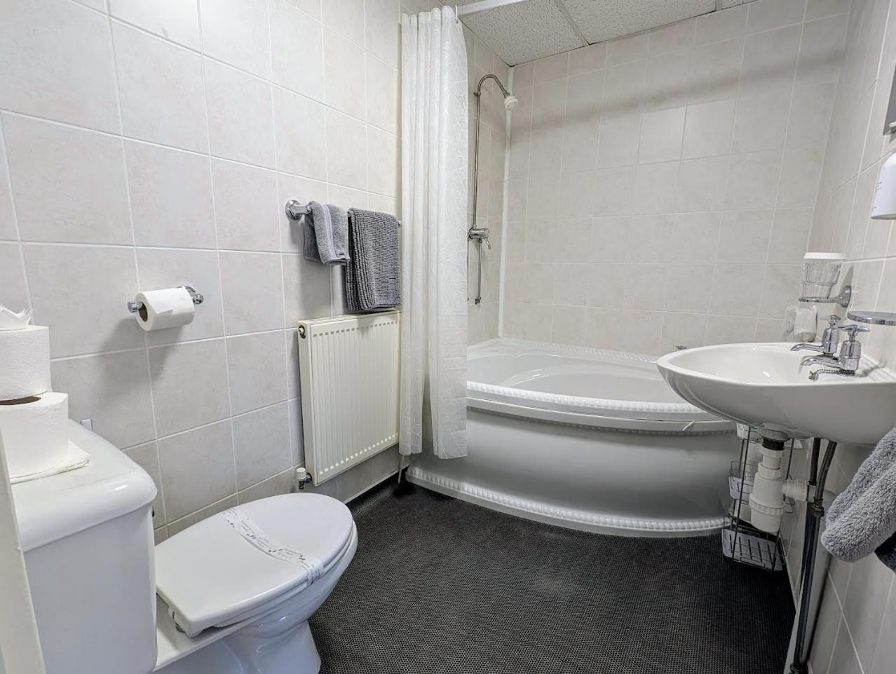 Graham Arms Inn Longtown Ngoại thất bức ảnh